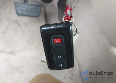 2005 Toyota Prius z USA, uszkodzony, nr VIN JTDKB20U353115053